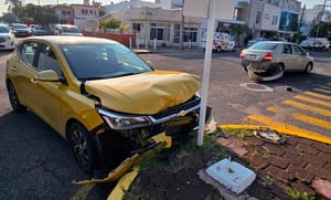 ¡“TORTAZO” EN EL FRACCIONAMIENTO REFORMA!