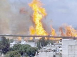 ¡SUMAN 22 MUERTOS POR LA EXPLOSIÓN DE PIPA!