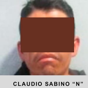 ¡DETIENEN A CLAUDIO POR ANDAR DE FARDERO EN WALMART!