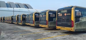 ¡LLEGAN DESDE CHINA 20 AUTOBUSES ULÚA!