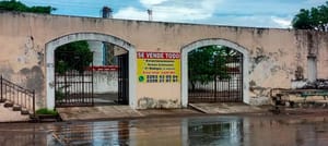 ¡VENDEN FERROCARRILES! - “FOR SALE”