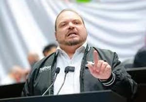 ¡GIL VS. CAZARÍN! - AY NANITAS