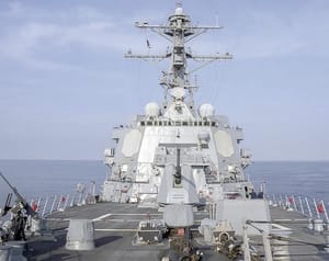 ¡VENEZUELA DENUNCIA QUE MARINES DE EU ASALTARON EMBARCACIÓN DE PESCADORES EN EL CARIBE!