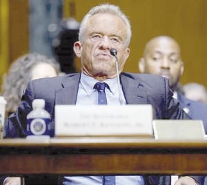 ¡EXIGEN LOS DEMÓCRATAS A KENNEDY JR. QUE RENUNCIE!