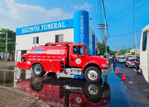 ¡SE CHAMUSCÓ EL MINI-SPLIT EN LA FUNERARIA TANATURIUM!