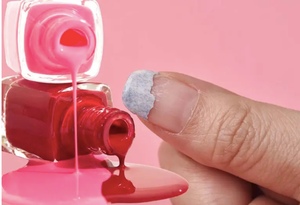 ¡ALERTAN POR SUSTANCIAS CANCERÍGENAS Y TÓXICAS EN ESMALTES Y GELISH PARA UÑAS!