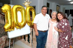ESPERANZA CELEBRA 100 AÑOS DE VIDA