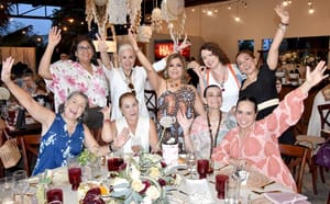 LILY LEÓN FESTEJA SU CUMPLEAÑOS