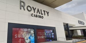 ¡MUJER MURIÓ EN “ROYALTY CASINO” DE PLAZA EL DORADO EN BOCA DEL RÍO!