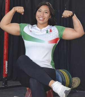 ¡EN EL TOP 10 DEL MUNDO! - JESSICA JARQUIN