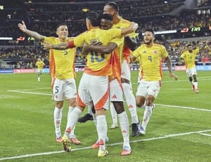 ¡GOLEADOS Y HUMILLADOS! - COLOMBIA ARMA LA “FIESTA”