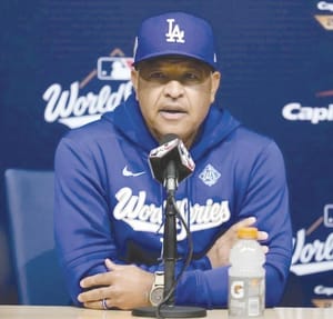 ¡ROBERTS CONTEMPLARIA A OHTANI EN UN POSIBLE JUEGO 7!