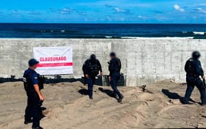 ¡NO TIENE PERMISOS! - *La obra en Playa de Boca del Río