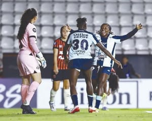 ¡PACHUCA FEMENIL GOLEA AL ALAJUELENSE EN EL TORNEO DE LA CONCACHAMPIONS!