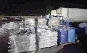 ¡ASEGURAN TRACTOCAMIÓN CON MÁS DE 13 TONELADAS Y 13 MIL 400 LITROS DE PRECURSORES QUÍMICOS!