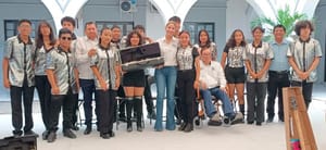 ¡LA MURALLA LOS RETRASÓ!