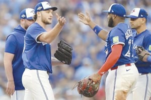 ¡YANKEES AL BORDE DE LA ELIMINACIÓN, TORONTO A UN JUEGO!