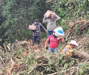 ¡45 DERRUMBES LOS ATRAPAN! - *En total se estima que son 57 localidades las incomunicadas