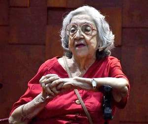 ¡MUERE LA MAESTRA ÚRSULA! - ÍCONO EN VERACRUZ