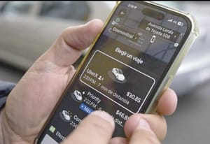 ¡UBER PODRÁ OPERAR EN AEROPUERTOS!