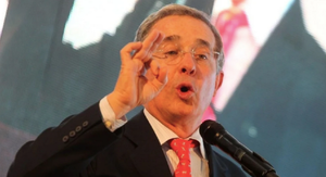 ¡EL TRIBUNAL REVOCA LA SENTENCIA CONTRA EXPRESIDENTE ÁLVARO URIBE!