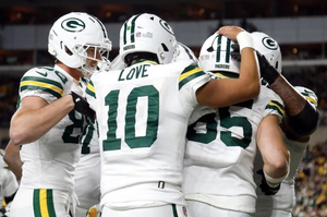 ¡PACKERS REMONTA Y ARRUINA FIESTA DE RODGERS Y LOS STEELERS!