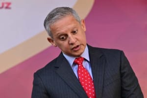 ¡“MOTO-RATONES” DESPOJAN A MARTÍN DE 45 MIL PESOS DE COMPARTAMOS!