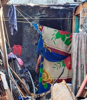 ¡INCENDIO EN CUARTERÍA DE LA COLONIA PLAYA LINDA!