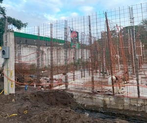 ¡VIVIENDAS DEL BIENESTAR JUNTO A GASOLINERA! - *Pero éstas costarán más de 600 mil