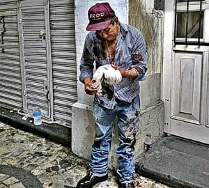 ¡ABUELITO ACUCHILLADO EN EL PARQUE ZAMORA!