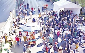 ¡EXIGEN TRABAJADORES DE PEMEX AUMENTO SALARIAL! - EXIGE 4.5% DE AUMENTO SALARIAL