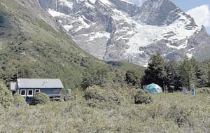 ¡MUEREN DOS TURISTAS MEXICANOS Y OTROS 7 ESTÁN DESAPARECIDOS!