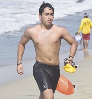 ¡DESTACA RENÉ IVÁN EN AGUAS ABIERTAS DE PUERTO ESCONDIDO!