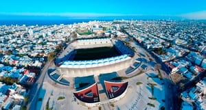 ¡TIBURONES O PIRATAS!