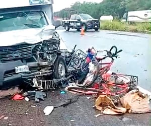 ¡ARROLLAN A PEREGRINOS QUE IBAN EN BICICLETA!