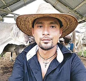 ¡ERA GANADERO EL DEGOLLADO EN MOTEL DE ACAYUCAN! - LA VÍCTIMA PERTENECÍA A LA COMUNIDAD LGBT+