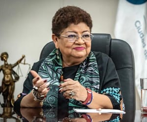 ¡ERNESTINA SOBRE DUARTE! - Y KARIME