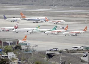 ¡IATA URGE A VENEZUELA A "RECONSIDERAR" REVOCACIÓN DE PERMISOS A AEROLÍNEAS!