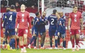 ¡PAÍSES BAJOS SACA PUNTO CLAVE Y SE ACERCA AL MUNDIAL!