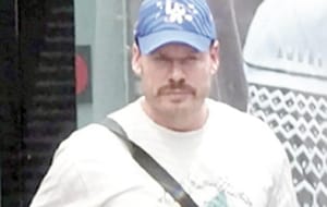 ¡SEÑALAN QUE EX ATLETA OLÍMPICO CONTROLA RED DE TRÁFICO Y LAVADO!