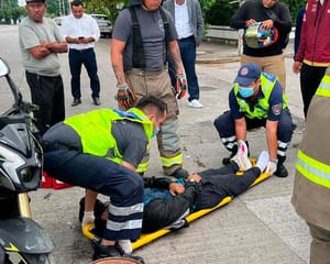 ¡ESTUDIANTE DE EDUCACIÓN FÍSICA LESIONADO EN MOTOCICLETAZO!