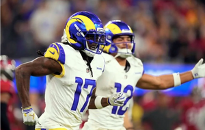 ¡RAMS APALEA A BUCCANEERS Y ES NÚMERO UNO DE LA NFC!