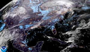 ¡SOL QUE CALIENTA POCO Y SOPLANDO DEL ESTE! - *ENTRA FRENTECITO AL GOLFO DE MÉXICO