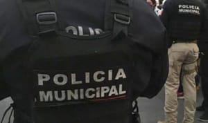 ¡BANDIDO ROBÓ 10 MIL PESOS DE FARMACIA GUADALAJARA!