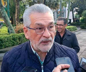 ¡NO LO JALARON! - *Alcalde de Xalapa no se va al gabinete