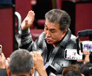 ¡ACALAMBRAN A HÉCTOR!