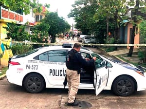 ¡BALEAN FACHADA DE UNA CASA EN COATZACOALCOS!