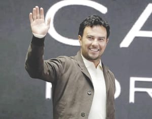 ¡FELICITA CHECO PÉREZ A LANDO NORRIS POR SU TÍTULO!