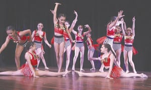 ¡GIMNASTAS ENCENDERÁN LA MAGIA EN SU GRAN GALA NAVIDEÑA!