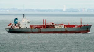 ¡CARGAN Y RE-CARGAN! - OTROS 73 MIL BARRILES